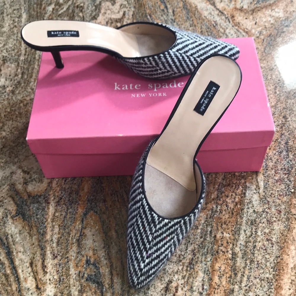 VINTAGE Kate Spade kitten heel pumps